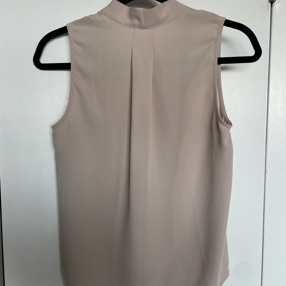 Babaton sleeveless blouse - Picture 6 of 8